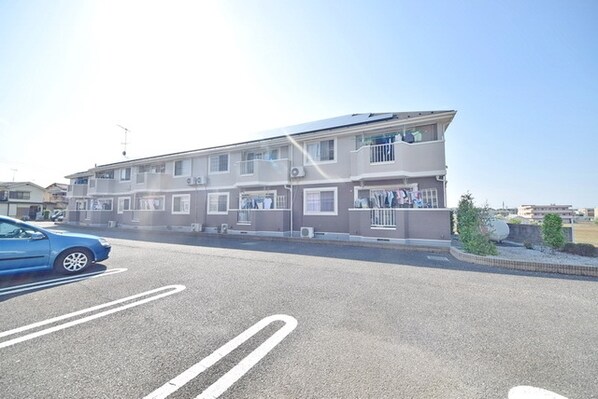 ミルトニア・ガーデンBの物件内観写真